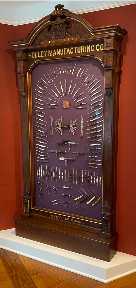 Holley-Knife-Display-2-21-25-tall Holley Knife